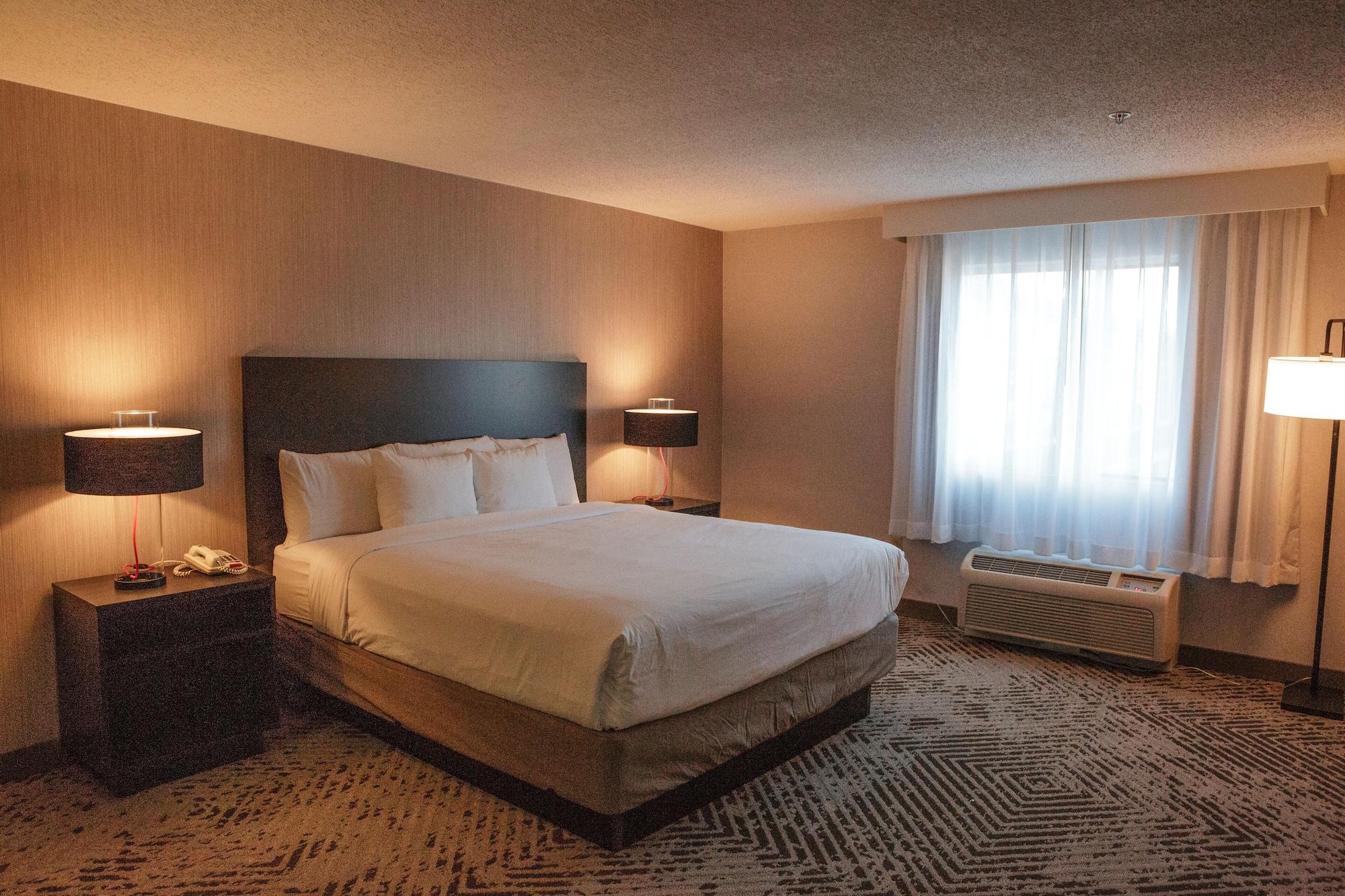 The Clover Hotel, Ascend Hotel Collection Саут Бенд Екстериор снимка