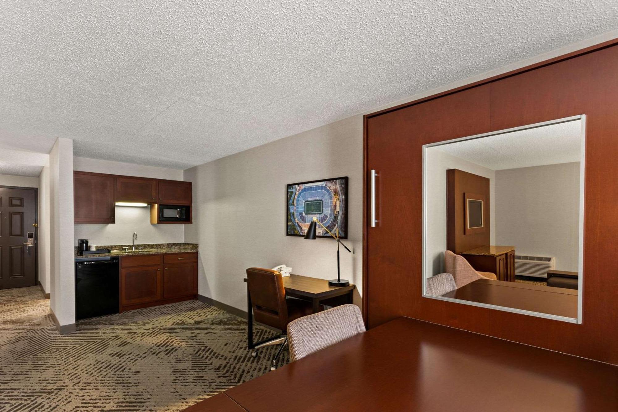 The Clover Hotel, Ascend Hotel Collection Саут Бенд Екстериор снимка